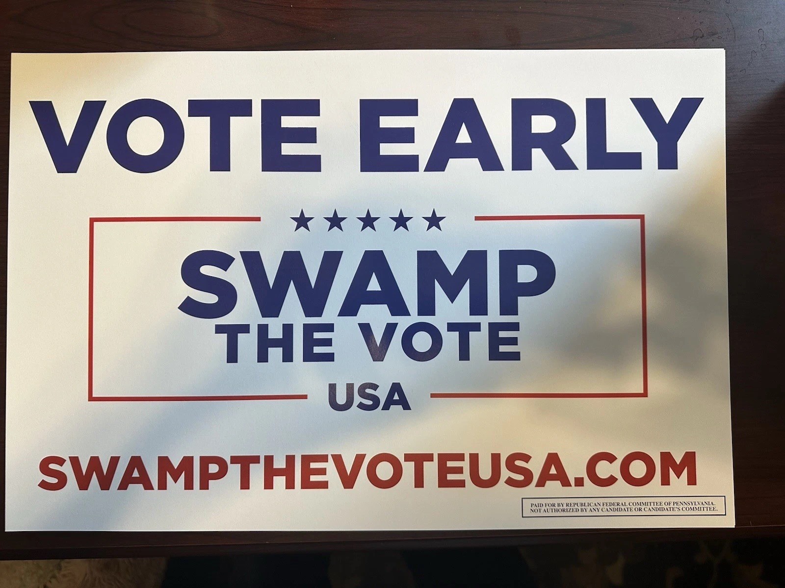 Trump SWAMP THE VOTE Rally Sign – WHITE – NEW