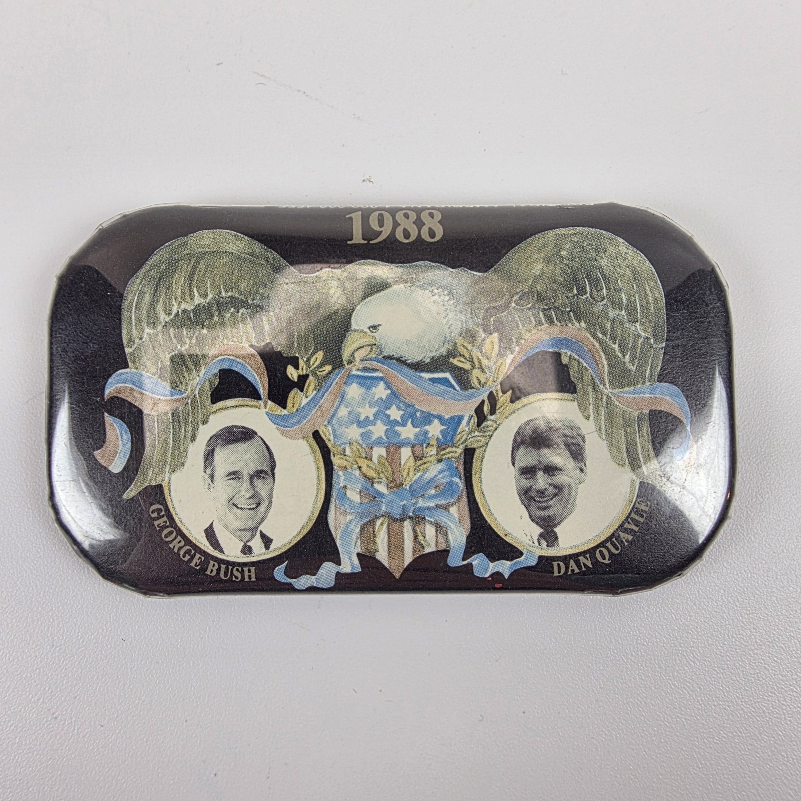 Vintage 1988 George Bush Dan Quayle Presidential Campaign Political Button Pin