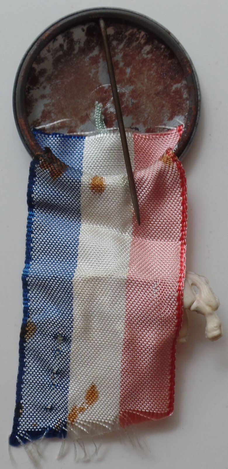 Nice Size @ 1932 Franklin Roosevelt Prez Campaign Pin Plastic Donkey & Ribbon