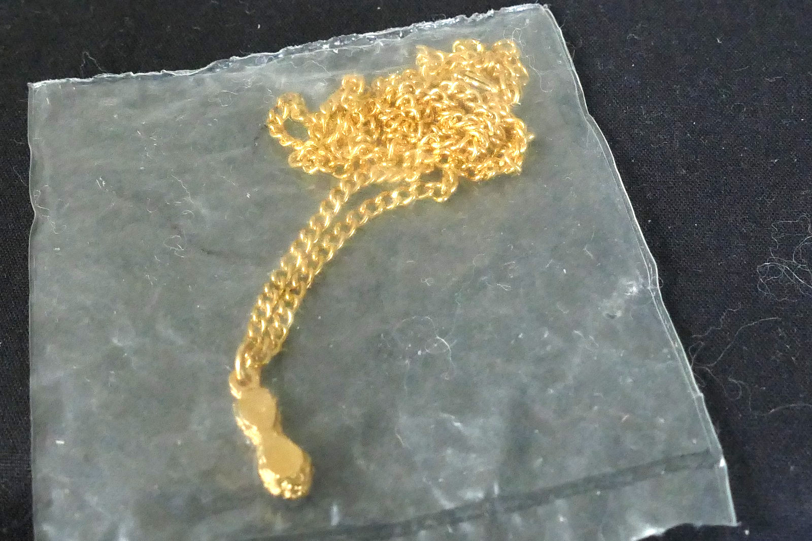 1976 Jimmy Carter Campaign Gold-Tone Peanut Pendant Necklace Factory Sealed