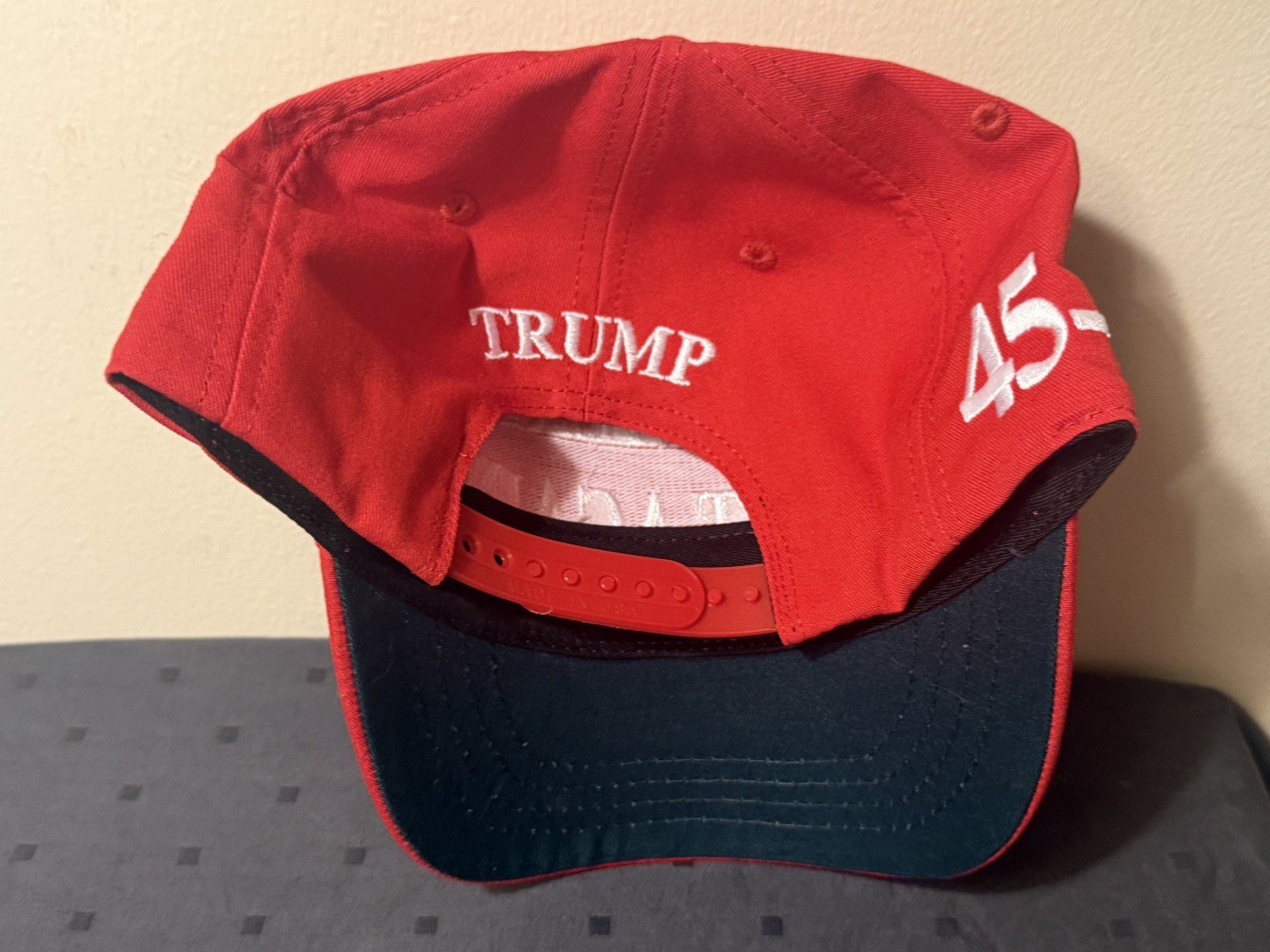 RED & WHITE MAGA HAT – MAKE AMERICA GREAT AGAIN — CALI FAME HAT – AUTHENTIC