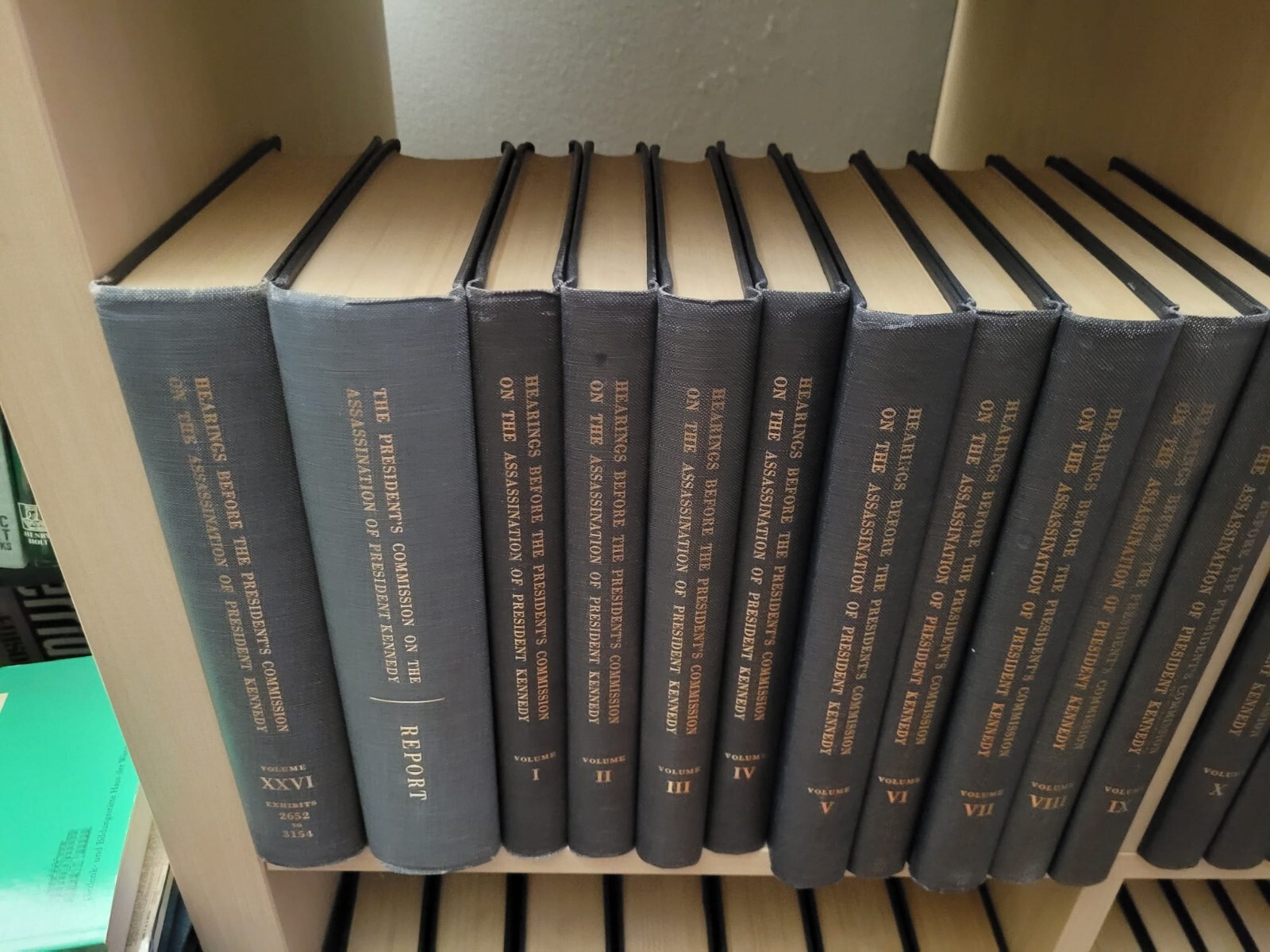 Warren Commission Hearings & Report Pres. Kennedy Assassination 27 Volumes