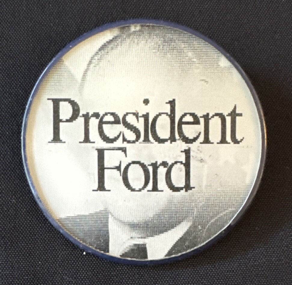President Gerald Ford Vari-Vue Campaign Political Flasher Pin Button vari-vue
