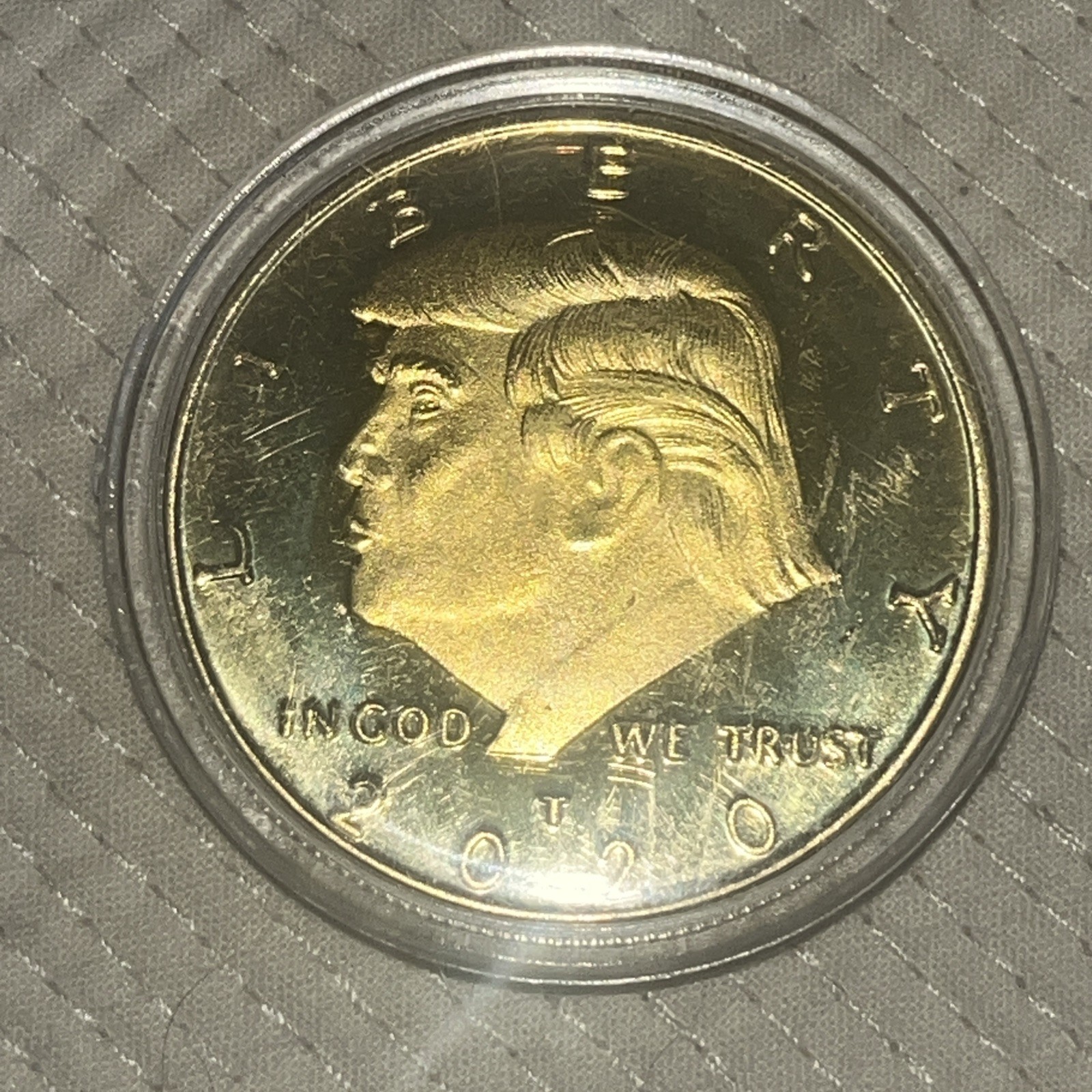 2020 President Donald Trump 24k EAGLE Commemorative Coin