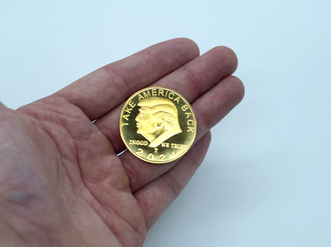 2024 President Donald Trump Commemorative Coin Take America Back Metal Coin Gold