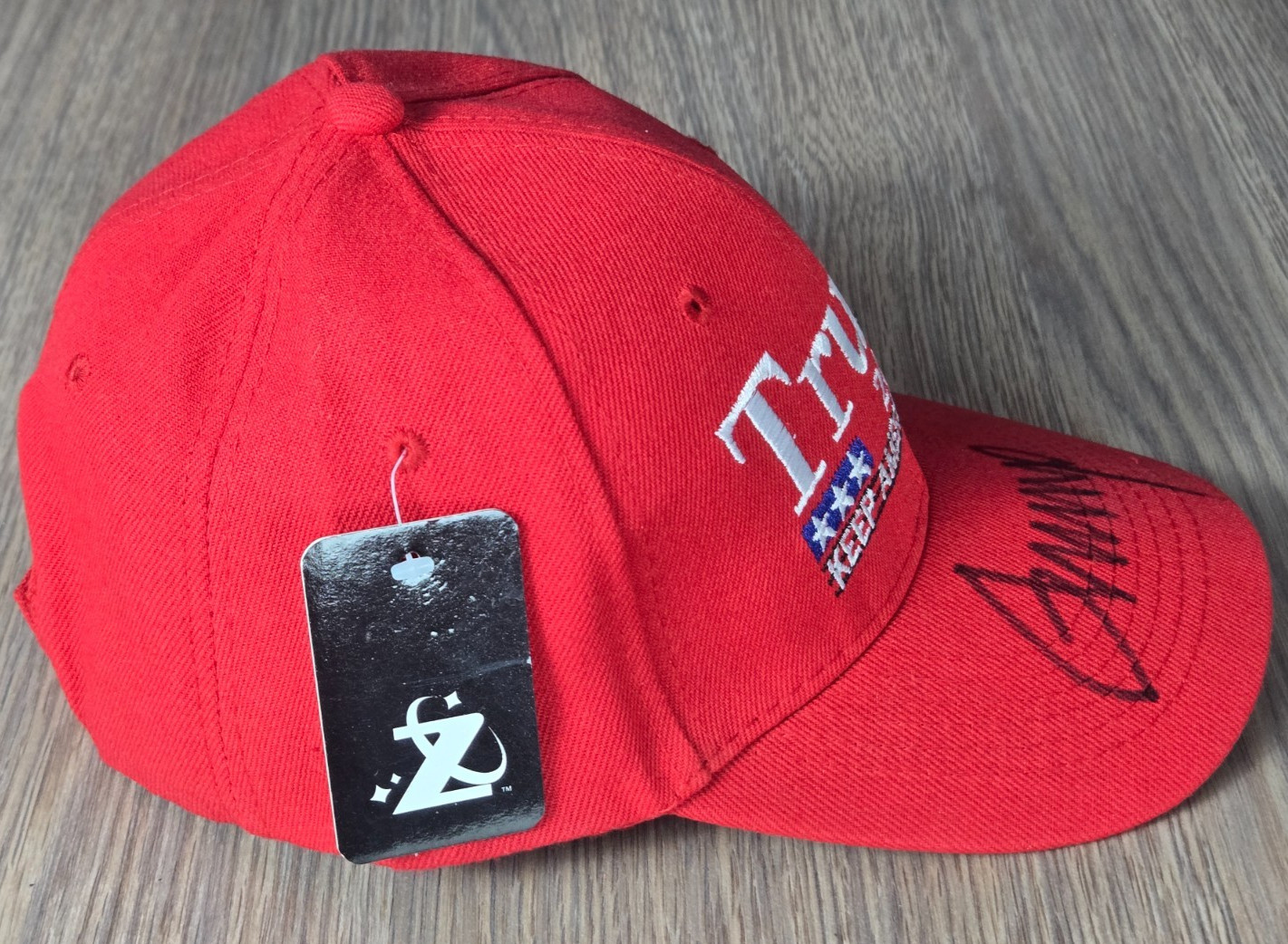 Donald Trump signed Keep America Great Again 2020 Hat, MAGA