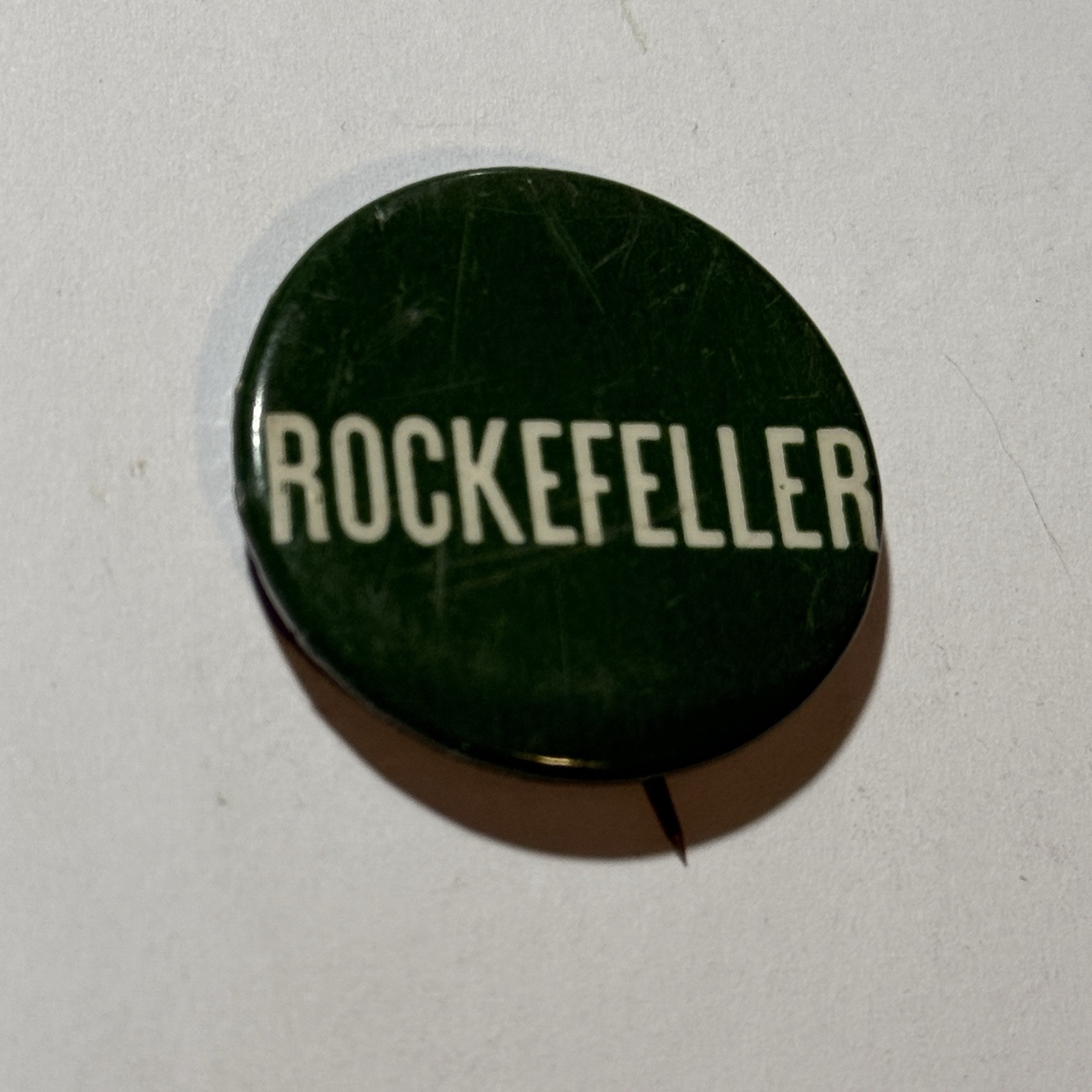 Presidential Pin Back Campaign Button Nelson Rockefeller Governor New York Local