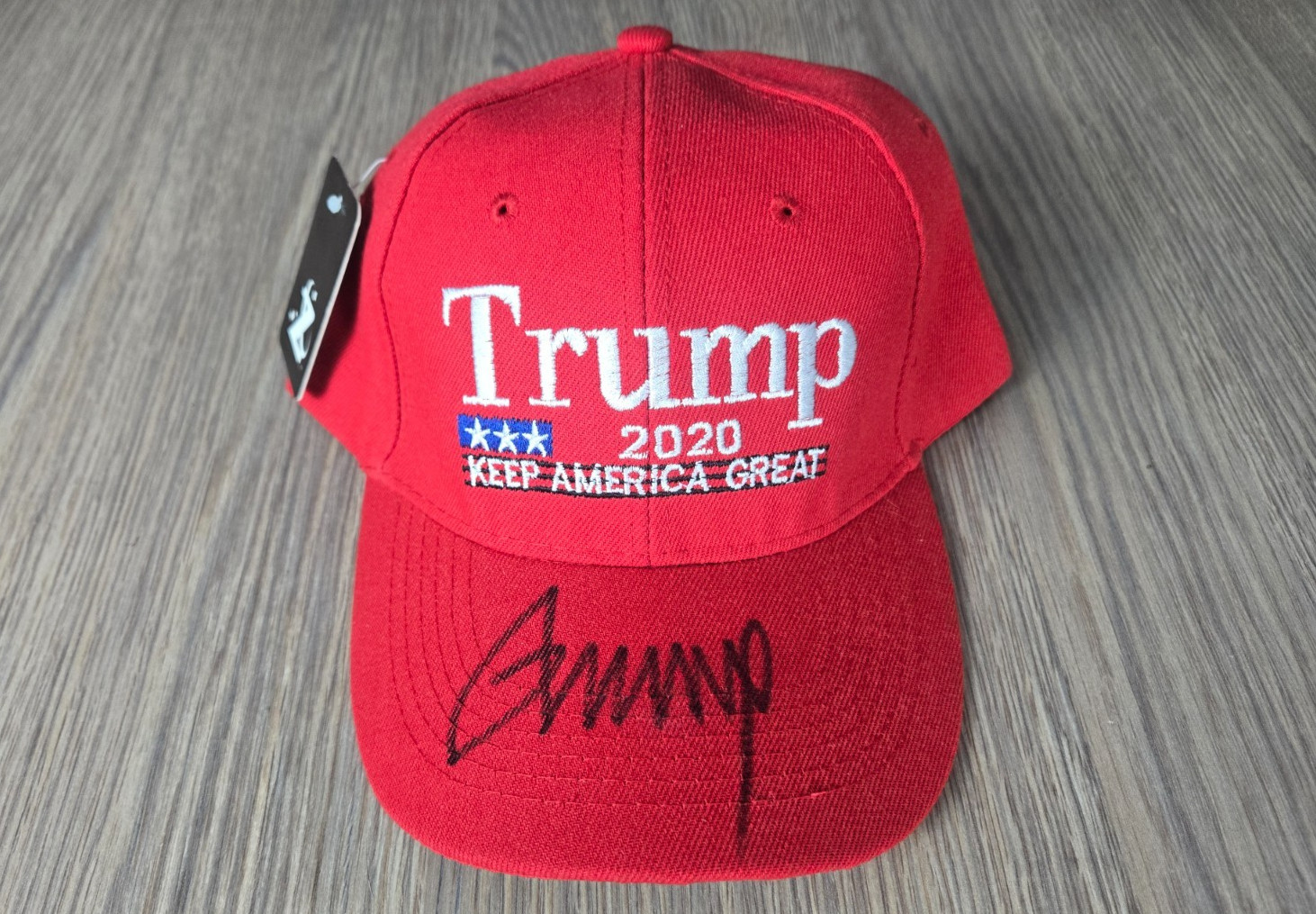 Donald Trump signed Keep America Great Again 2020 Hat, MAGA