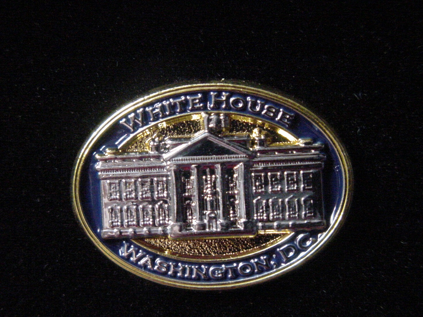 Official Presidential White House Lapel Pin