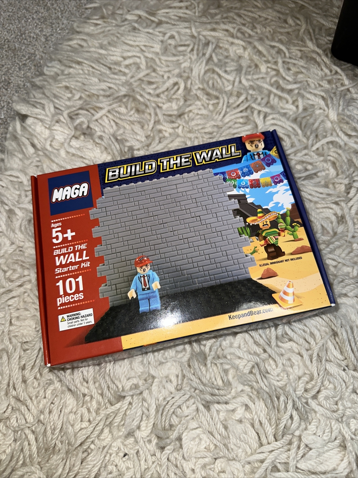 MAGA Donald Trump Build The Wall – Building Blocks Plastic Toys 101 Pieces