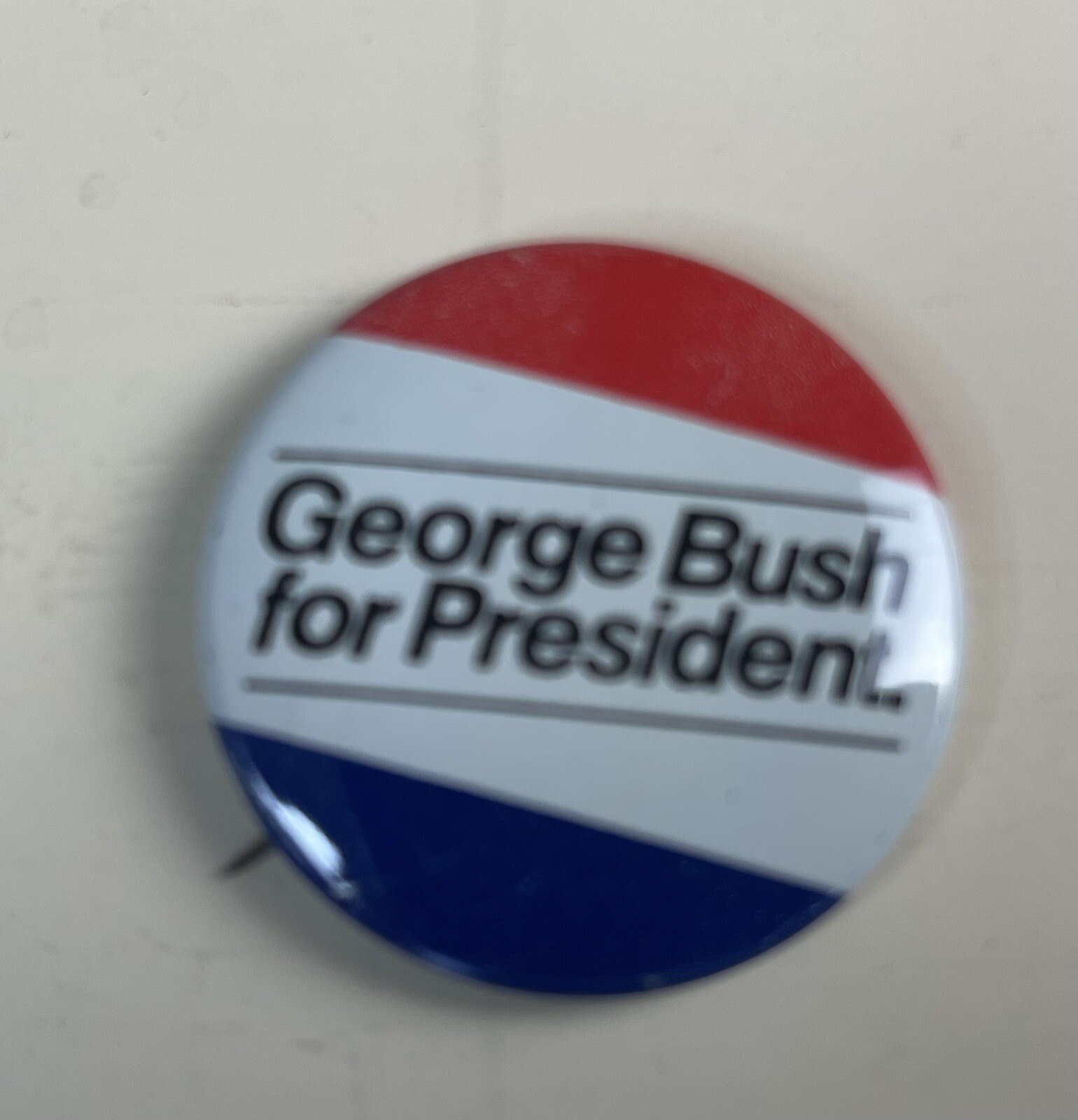 Vintage 1980’s George BUSH for President Campaign Republican Button Pin