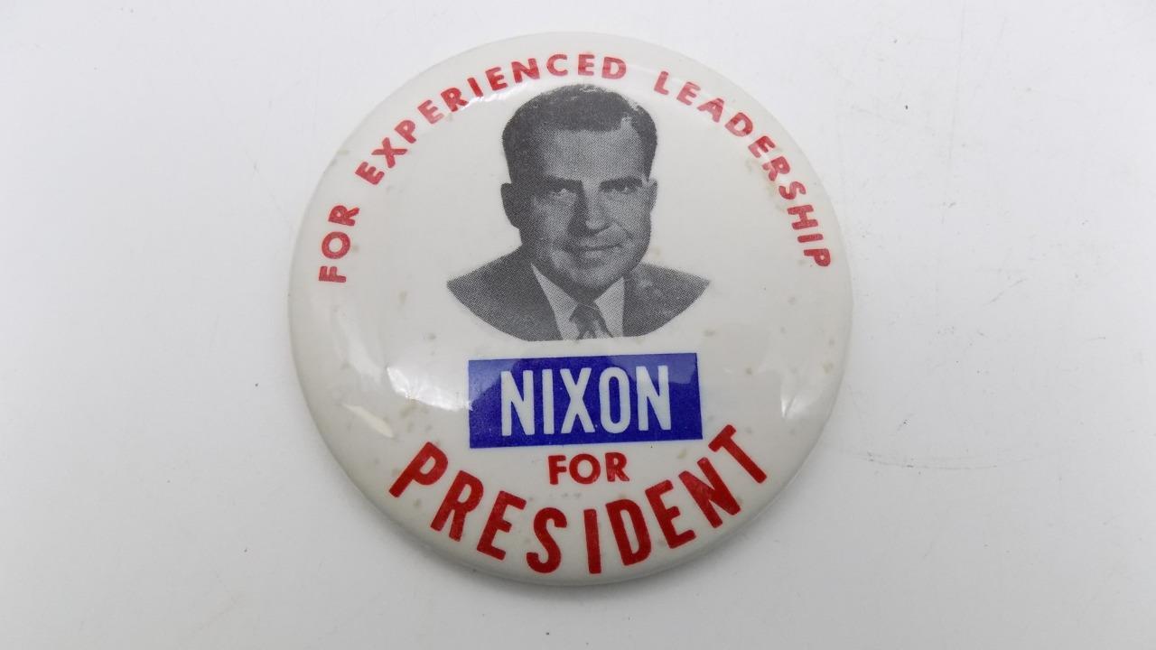 “For Experienced Leadership” Nixon Pinback Button Political President 1964 New