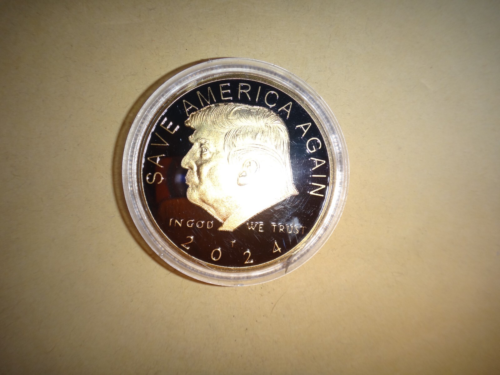 SAVE AMERICA AGAIN 2024 Donald Trump Presidential Campaign 2-Side Coin and Case