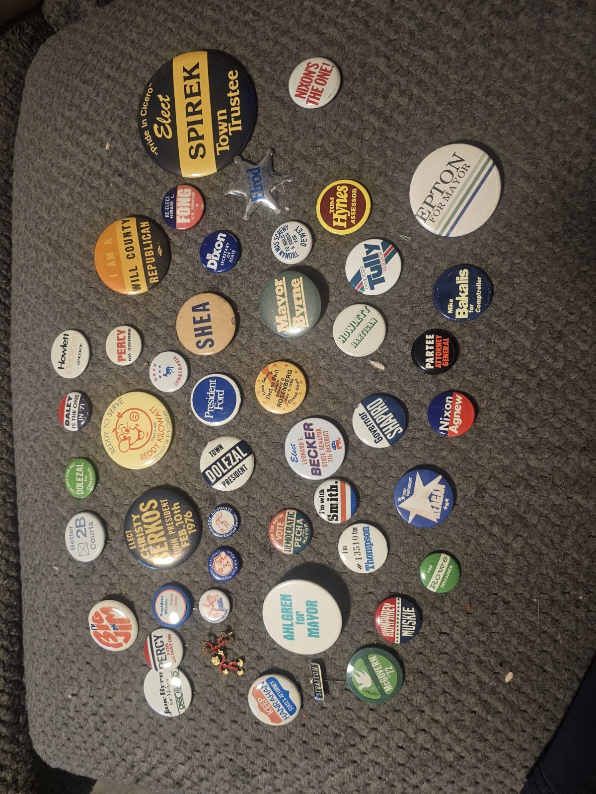 Lot of 48 Political Pins Presidential Campaign Buttons