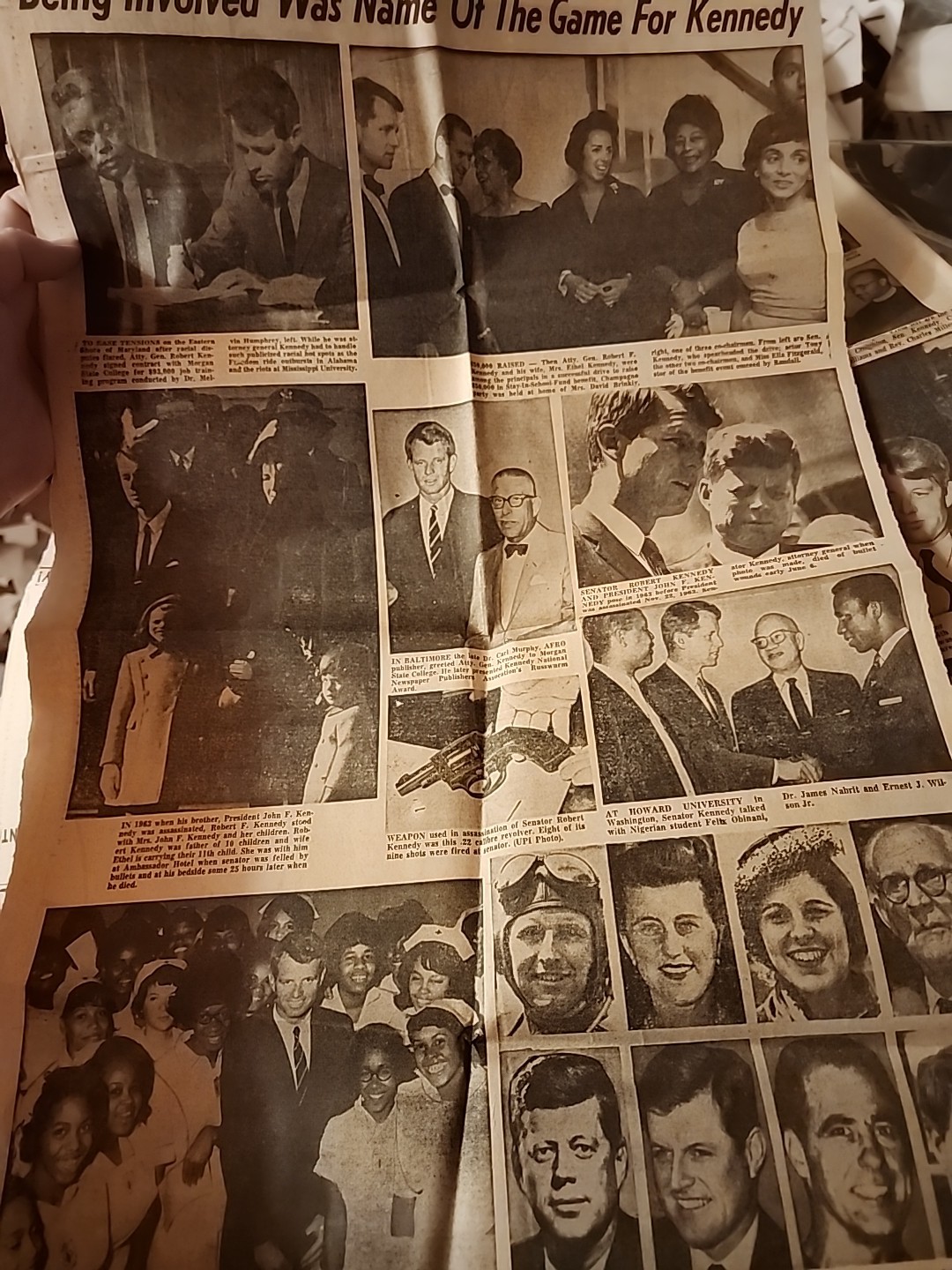 SIGNED Max Johnson Letter & AFRO AMERICAN BOBBY KENNEDY ASSASSINATION NEWSPAPERS