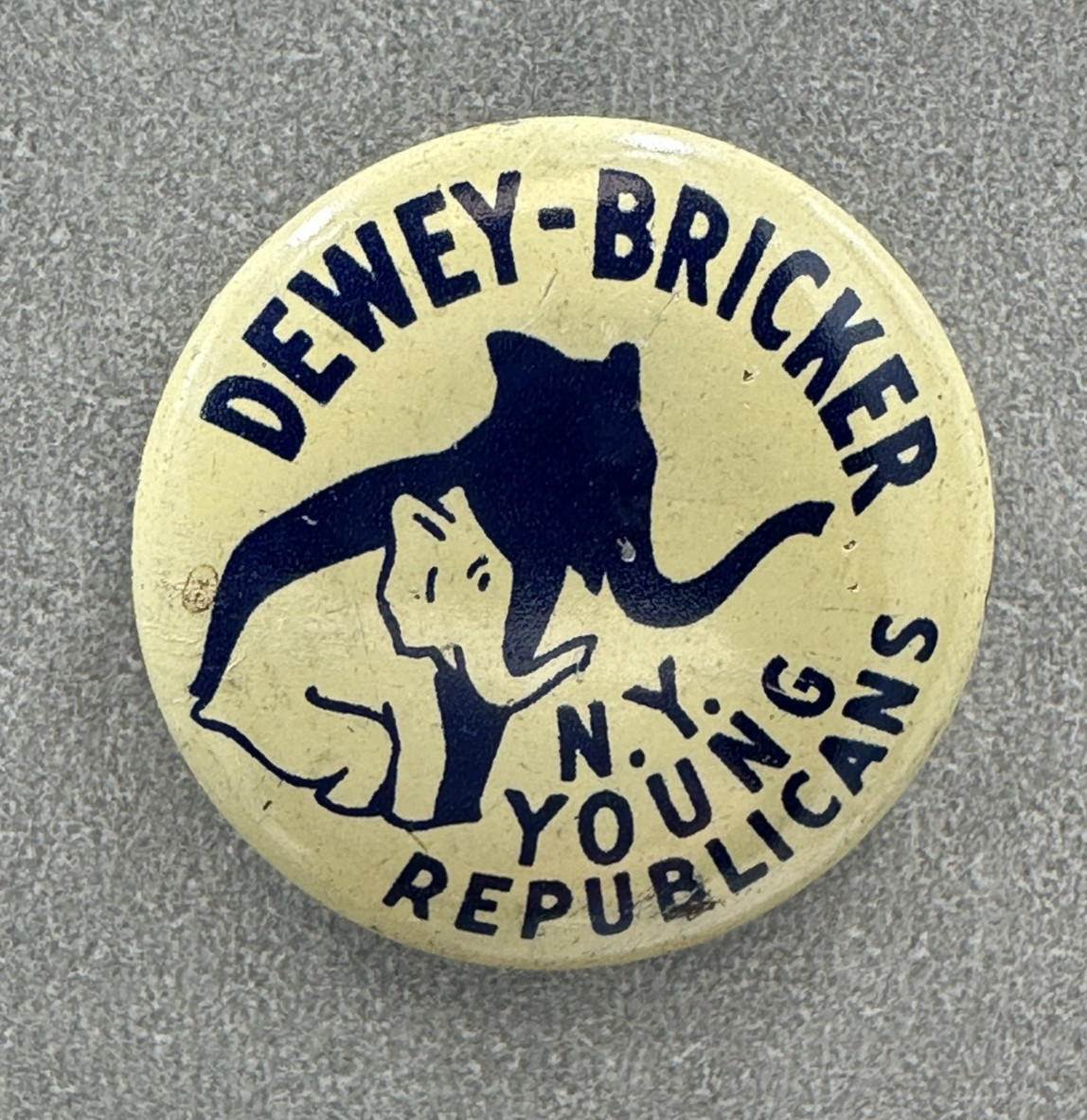1944 DEWEY Bricker NY YOUNG REPUBLICANS Political Campaign President Pinback