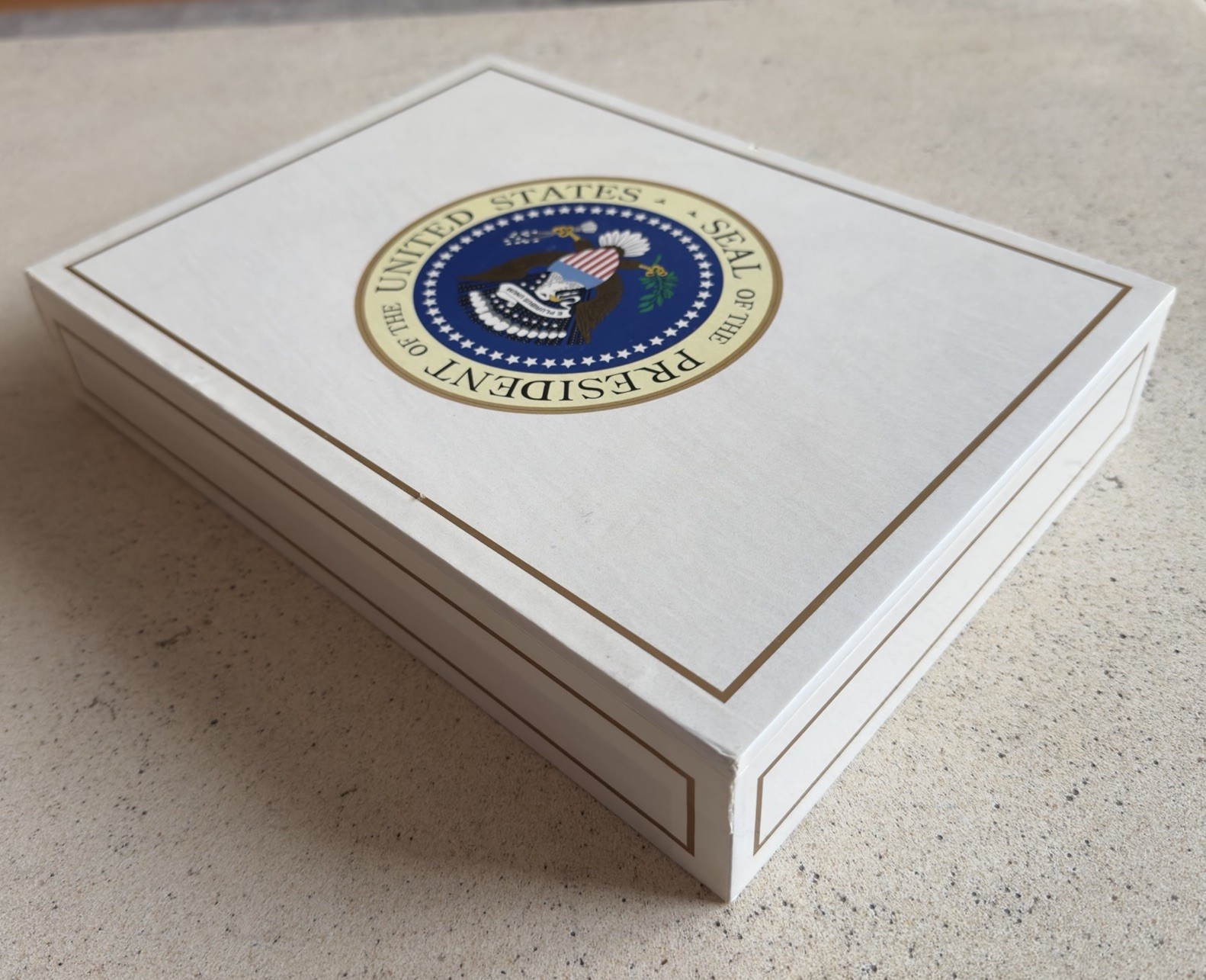 Vintage United States Seal Of The Presidential Seal Cigar Box Rare