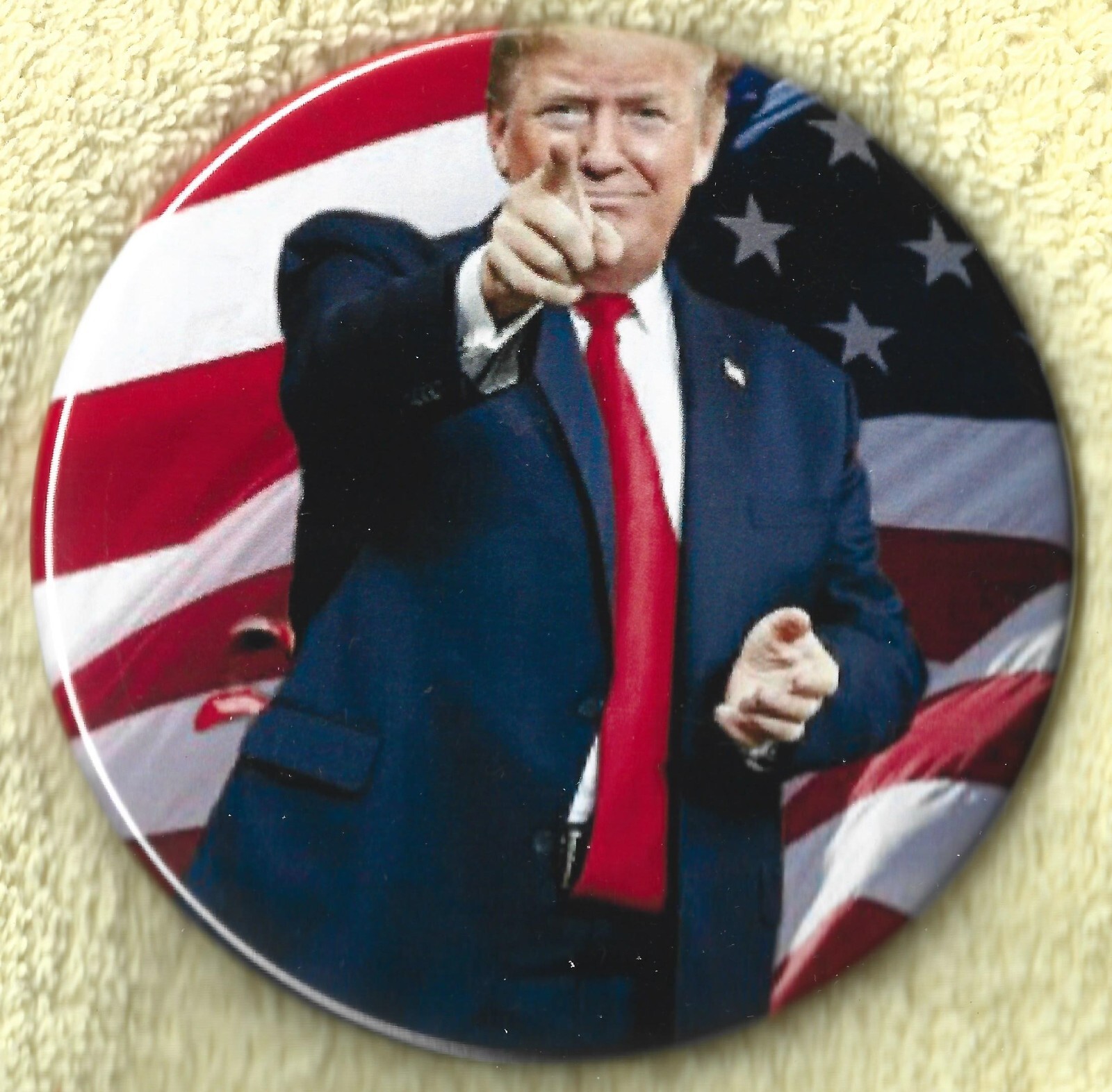 2024 Donald Trump – 3.5″/ “Patriotic Portrait” Presidential Campaign Button(P26)