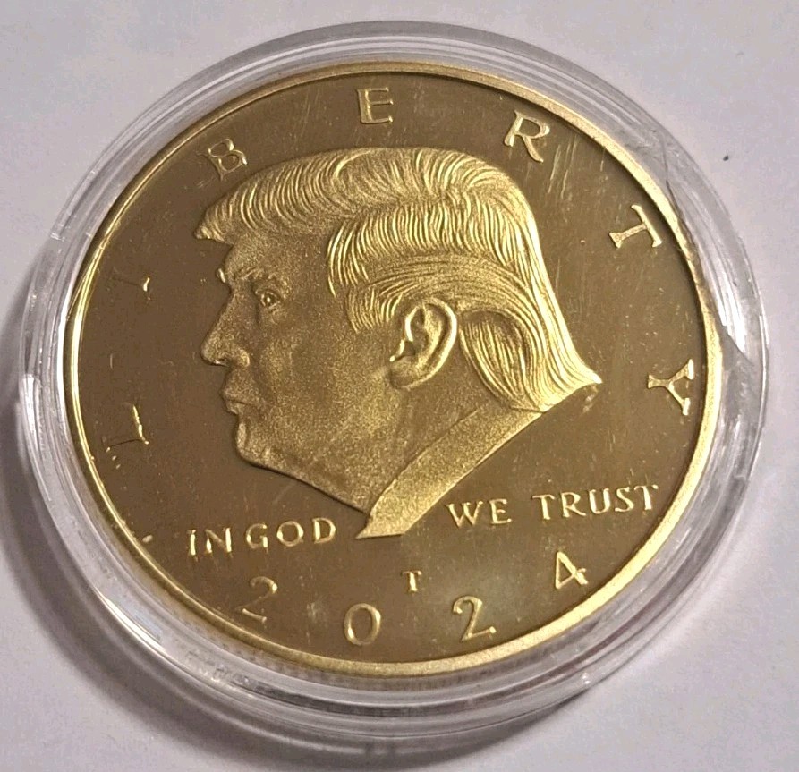 2024 Presidential Campaign Gold Coin Donald Trump Collectible Gift In Case