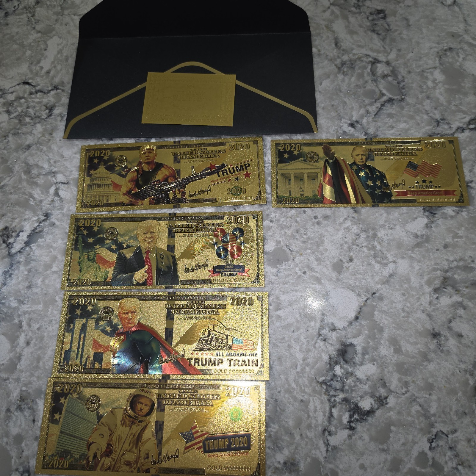 Donald Trump 2020 24 Carat Gold Plated Commemorative Bills Set
