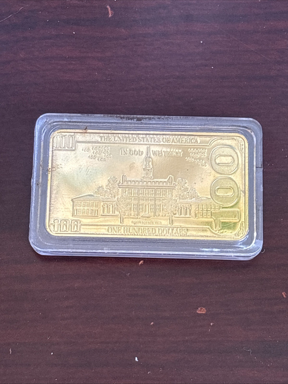 US President Donald Trump $100 Dollors Gold Plated Commemorative Bar Coin Gift